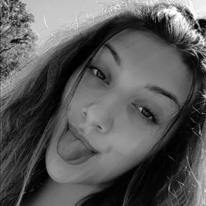 Meet your Posher, Mackenzie